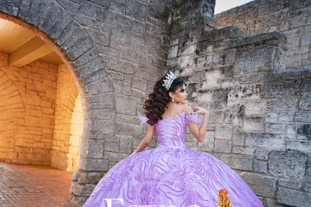 Estilo Isabella Quinceanera Dresses